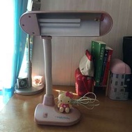 Hello Kitty 枱燈