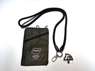 Yosemite Mobile Strap Mad Black + Utility Pouch Olive