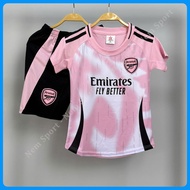 Quần Áo Bóng Đá Trẻ Em CLB Arsenal Màu Hồng 2025 - Chất Vải Thun Mè Cao Cấp