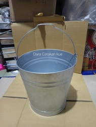 Ember kaleng galvanis super tebal kapasitas 20 Liter
