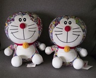 多啦A夢 村上隆 x Doraemon x Uniqlo 公仔