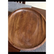 circle wooden plate made by sywoodworks.ph