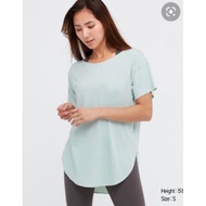 Uniqlo Airism Women's Exercise T-Shirt Size M Second Hand