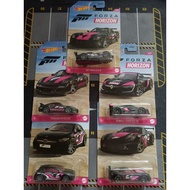 Hot w Forza Horizon SRT VIPER GTS-R PORSCHE 911 MERCEDES BENZ RENAULT SPORT CORVETTE C7.R