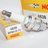 Suitable for Mercury 60 Horsepower 2 Stroke BP8HN10 Starboard Outer Unit NGK Spark Plug 4838 BP8H-N-