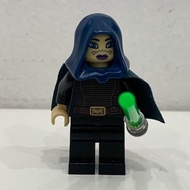 {SPLIT} LEGO Star Wars Jedi Warrior Barriss Offee Minifigure  c/w  Green Light Saber {RETIRED}