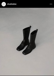 全新 Studio doe  E Boots 皺褶窄方頭中筒靴
