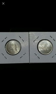 香港1967年 及1974年 伊利沙伯2世 5毫硬幣 (FIFTY CENTS) 共2個 (極強原轉光) 品相如圖，掛號$20