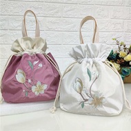 bag woman tote bag New Hanfu bag, Chinese style handphone bag, Seiko embroidery storage bag, cotton linen drawstring embroidered silk bag