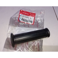53165MR4900. tiger right handgrip rubber. ahmOriginal