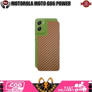GARSKIN CARBON GOLD MOTOROLA MOTO G06 POWER SKIN PROTECTOR
