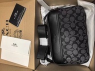 COACH 男裝斜孭袋 全新