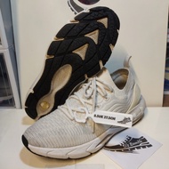 KASUT D's BUNDLE (UNDERARMOUR8.5UK - 27.5CM - HOVR Phantom 2)
