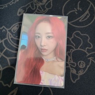 LOONA Flip That Yves A version photocard