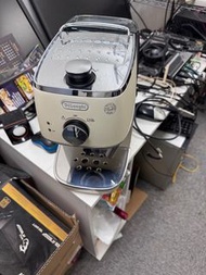 DeLonghi 迪朗奇德龍 Delonghi Distinta ECI341.W 座檯式半自動咖啡機 白色 香港行貨