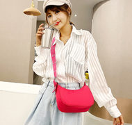 Tas Kanvas Uniqlo Mini Wanita Selempang Waist Bag Sling Bag Shoulder Round Bulat Uniqlo Cewek / Tas