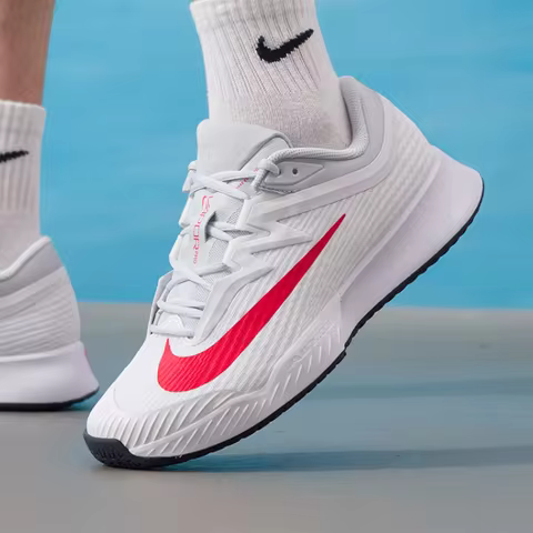 Nike Men's Vapor Pro Breathable Lightweight Professional Hard Court Tennis Shoes FZ2161-109