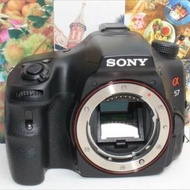 單反相機SONY SLT-A57三倍變焦距吧