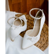 Bejo H88 luxury wedding shoes with plastic beads