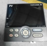 Yokogawa UT35A-000-11-00   DIGITAL INDICATING CONTROLLER    (มือสอง)