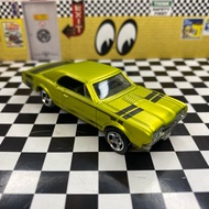 Hot Wheels 67 Oldsmobile 442 2013 Cool Classics Spectrafrost Antifreeze Loose