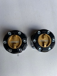 ฟรีล๊อค Vx80 เกรด A ( ขายเป็นคู่ )