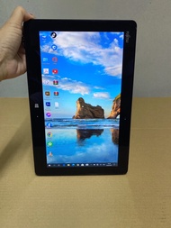 แท็บเล็ต 2in1พร้อมคีย์บร์อด Fujitsu ArrowsTab Q665/M Intel CoreM-5Y31(RAM:8GB/SSD:128GB) ขนาด11.6นิ้