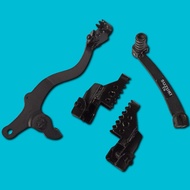 FOOTSTEP NGESET SUZUKI TS 125 FOOTSTEP FULSET SUZUKI TS125 BRAKE PEDAL TS 125 FULSET FOOT SUZUKI TS1