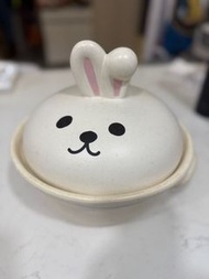 日本可愛白兔砂鍋 pot