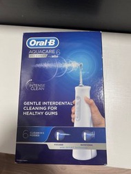 Oral-B Aquacare 6 專業電動水牙線