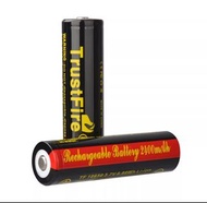 Trustfire 18650 3.7V 2400mAH 可充電池 鋰電池 電筒專用電池 带保护板