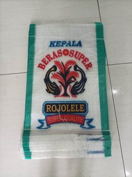 Karung beras 10 kg rojolele isi 100 lembar