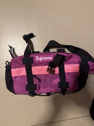 Supreme 腰包