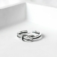 Vintage knot ring