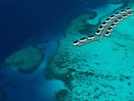 เซ็นทารา แกรนด์ ลากูน มัลดีฟส์ (Centara Grand Lagoon Maldives - Free Round Trip Speedboat, Min 4 nig