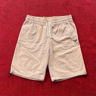 Roxy shorts Size: 30 (L: 54cm X W: 47cm)