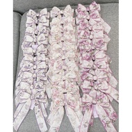 Vintage floral hair tie