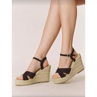 Women's 11cm Wedge Sandals with Cross Straps – Espadrille Wedge Heels in Brown/Beige for Going to th