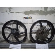 velg pelek set absolute Revo/Revo fit/Revo injeksi/Revo fi/Revo 110 original copotan motor