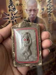 泰國佛牌 古巴磐石 帕罌食人虎