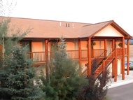 坦頓山谷汽車旅館 (Teton Valley Motel)