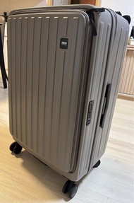 只用過一次 有保養［飛歐洲航班規格專用］ONSUN Blossom Model (4223) Warm Grey  Size: 28吋 前揭式行李箱