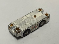 Takara Tomy Tomica No 94 JAL 日本航空 Mitsubishi Towing Tractor 日本製