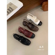 Bare Sandal with matte leather, available in 3 colors, 5cm square heel, gentle on the feet