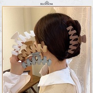 ⭐️⭐️ [Ready Stock] Matte Hair Clips Korean Style retro Hair Pins More hair big Shark clip hairclip G