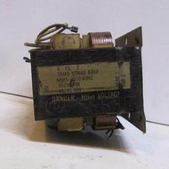 早期微波爐 高壓變壓器 可DIY點焊機 電焊機 4.95kg  NY-D01
