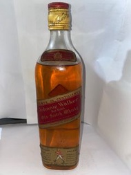 Johnnie walker red and black label old scotch whisky