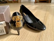 Louis Vuitton LV 經典鎖頭高跟鞋 oh really pump