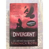 Divergent by Veronica Roth (Preloved)