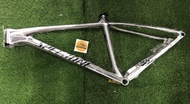 SPEEDONE SPECTRE  27.5 + FRAME